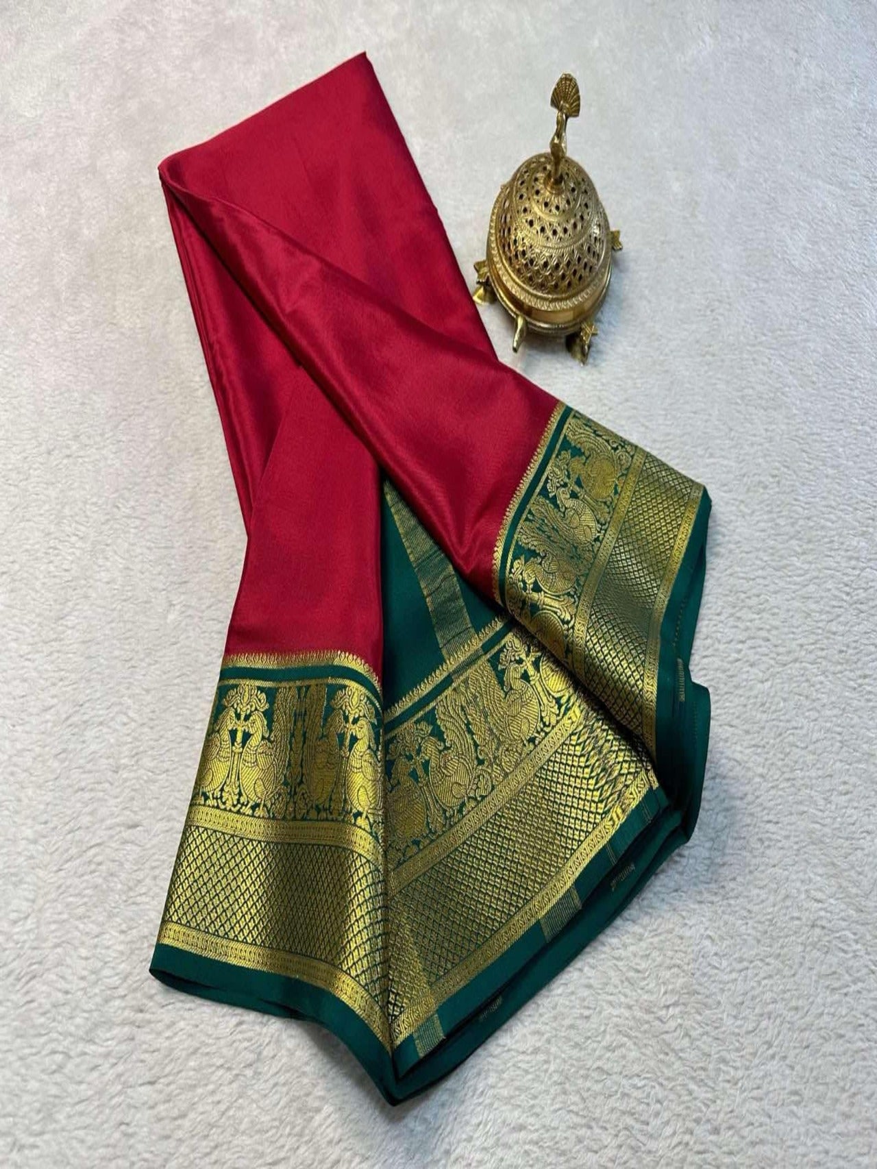 Luxury Mysore Silk Saree with Intricate Zari Work