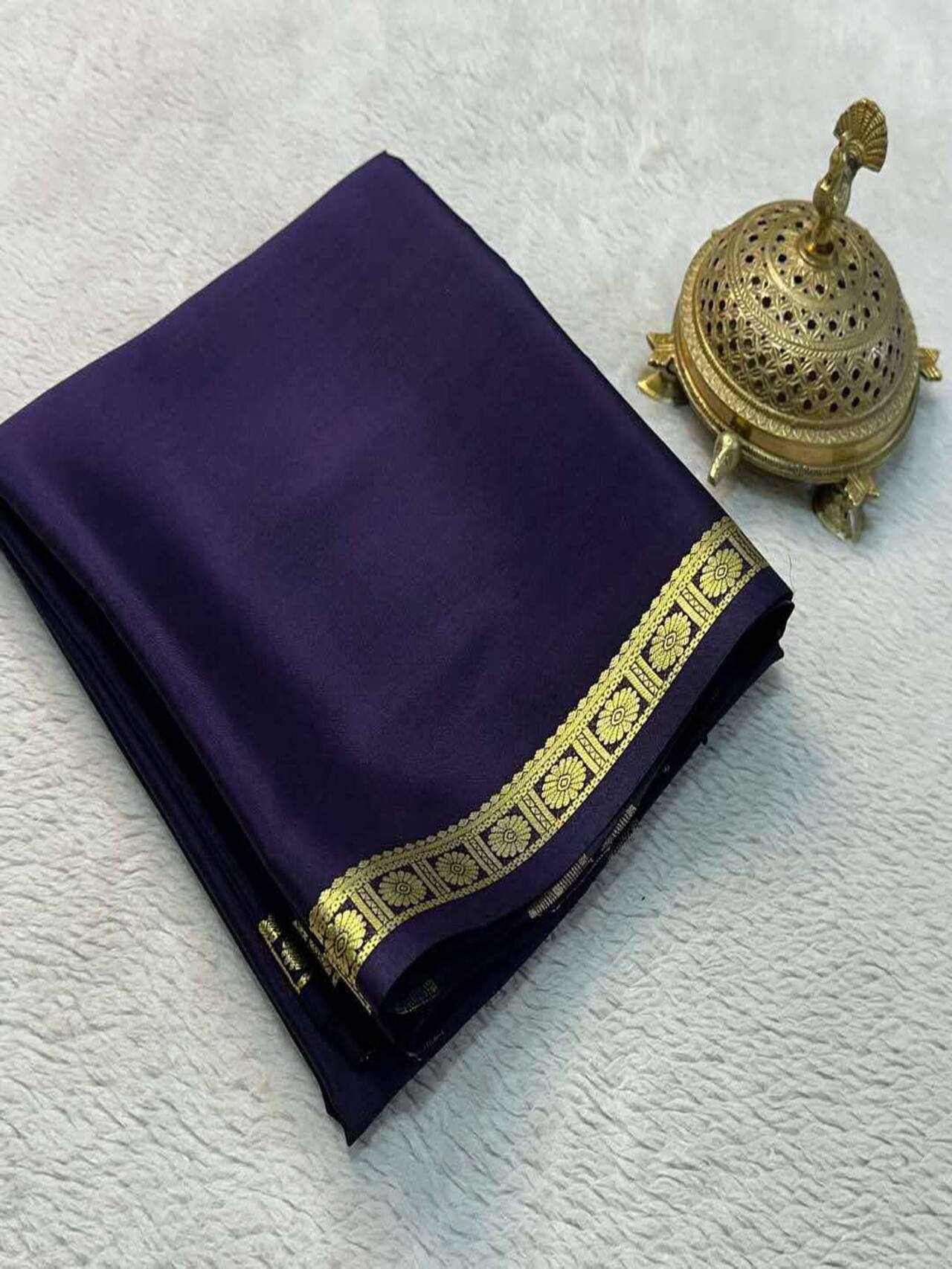 Soft & Elegant Mysore Cerep Silk Saree – Traditional Wear for Women