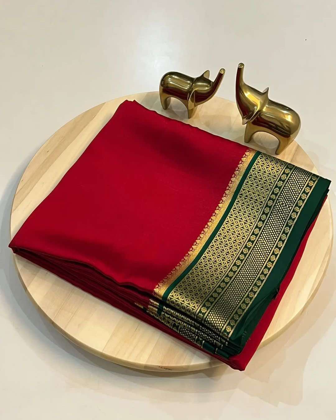 Luxurious Viscose Silk Saree with Zari Border | RED-GREEN