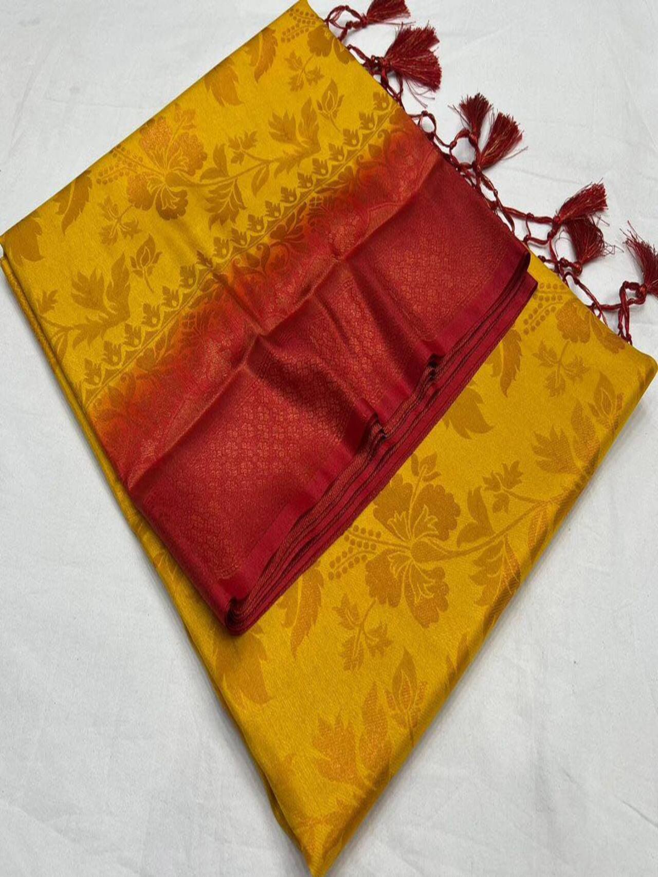 Kubera Pattu Soft Silk Saree | GOLD-RED