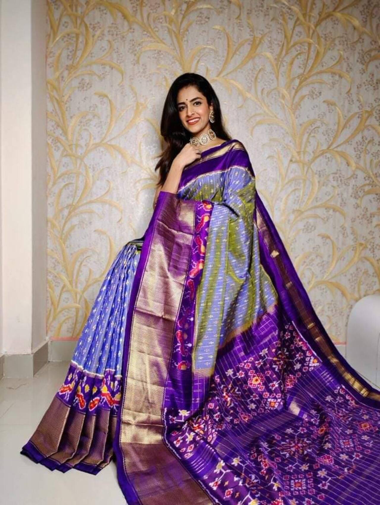 Traditional Ikkat Printed Soft Silk Saree | GREY-PURPLE
