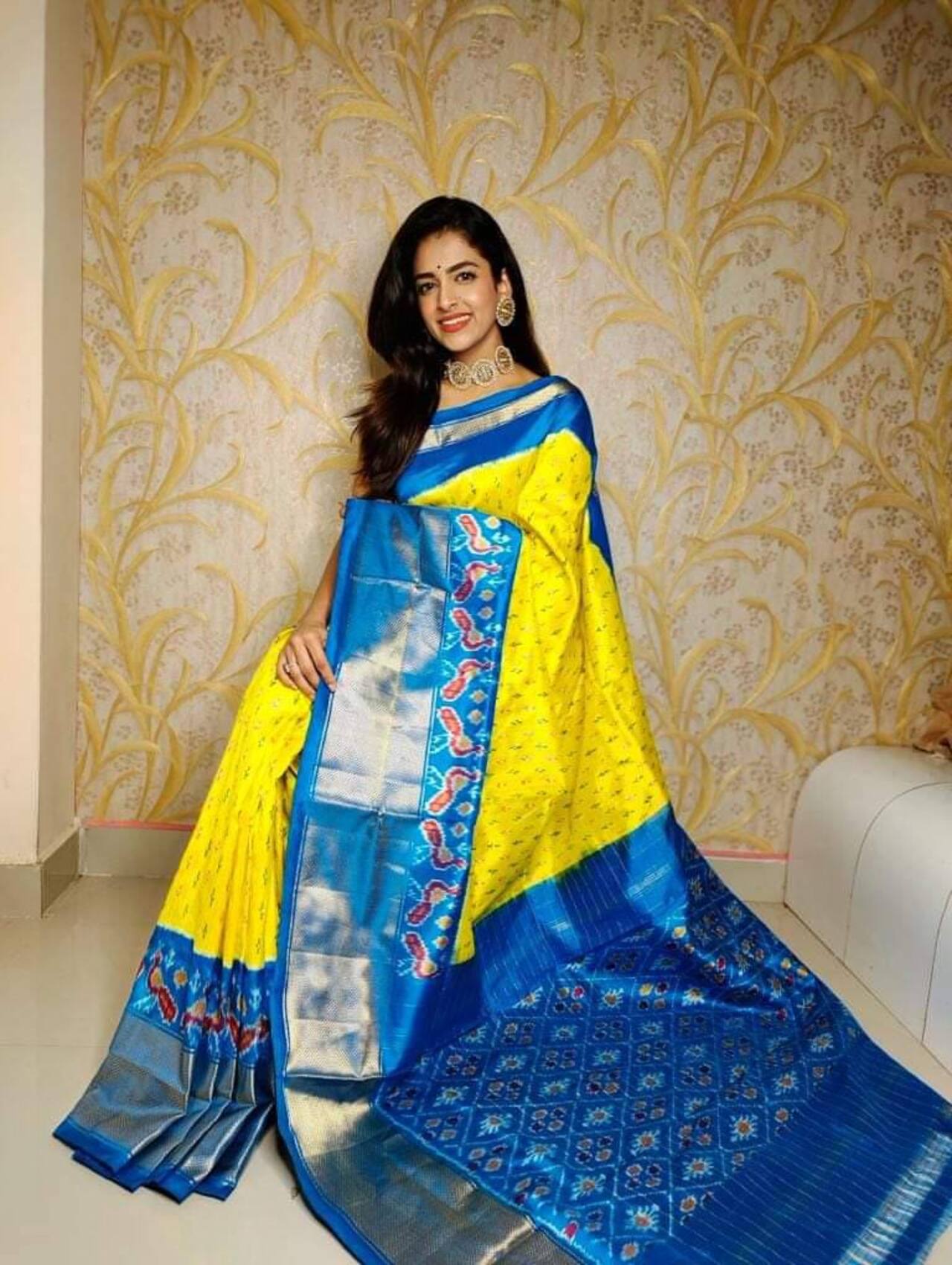 Graceful Ikkat Print Soft Silk Saree | YELLOW-SKYBLUE