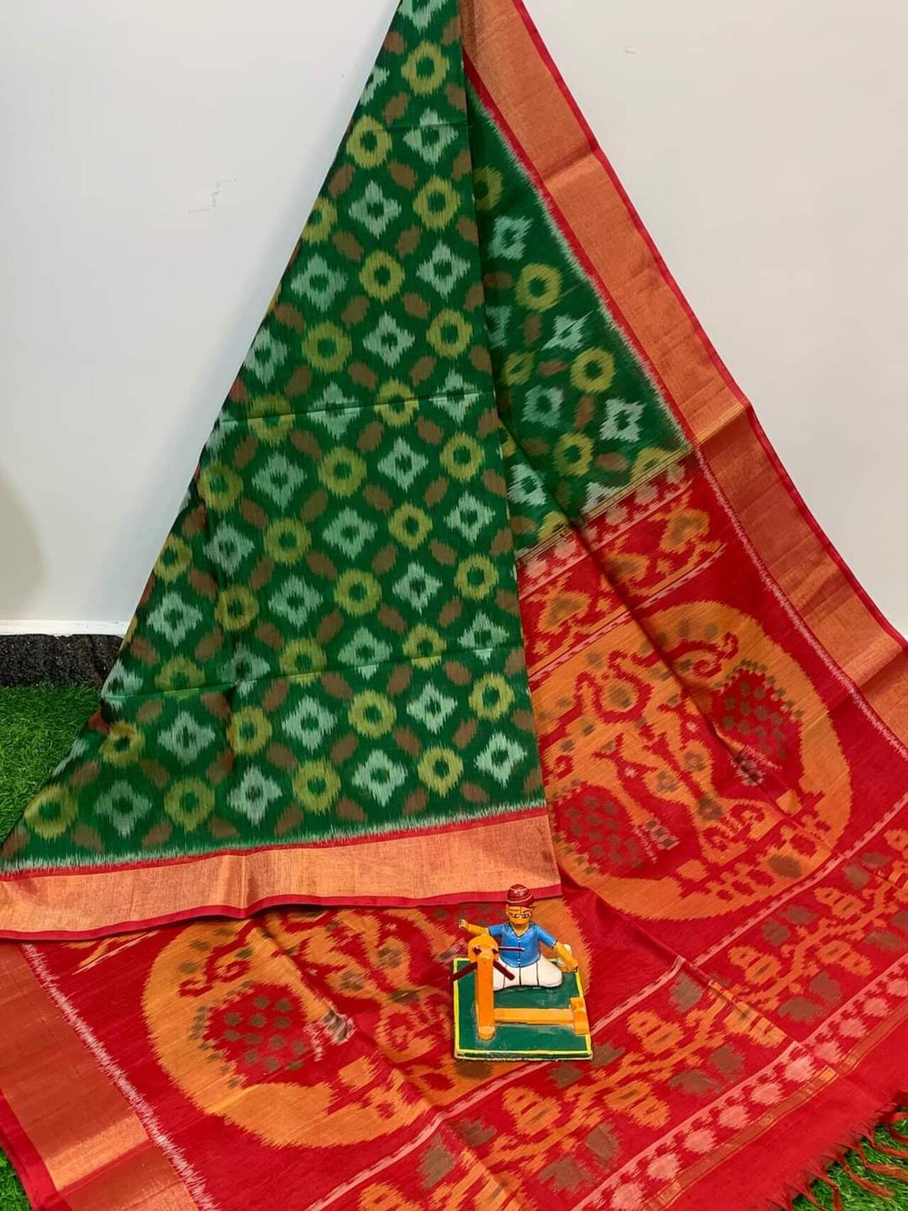 Elegant Ikkat Printed Saree | GREEN-RED