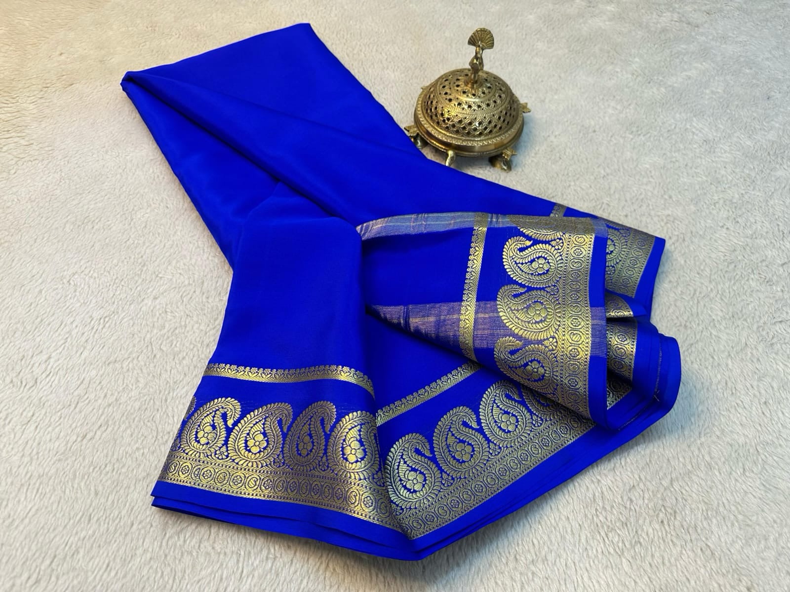 Mego Design Semi Mysore Silk Saree with Elegant Zari Border – Soft & Lightweight Traditional Wear